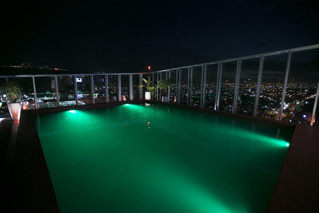 Hotel Belo Grand Морелия Екстериор снимка