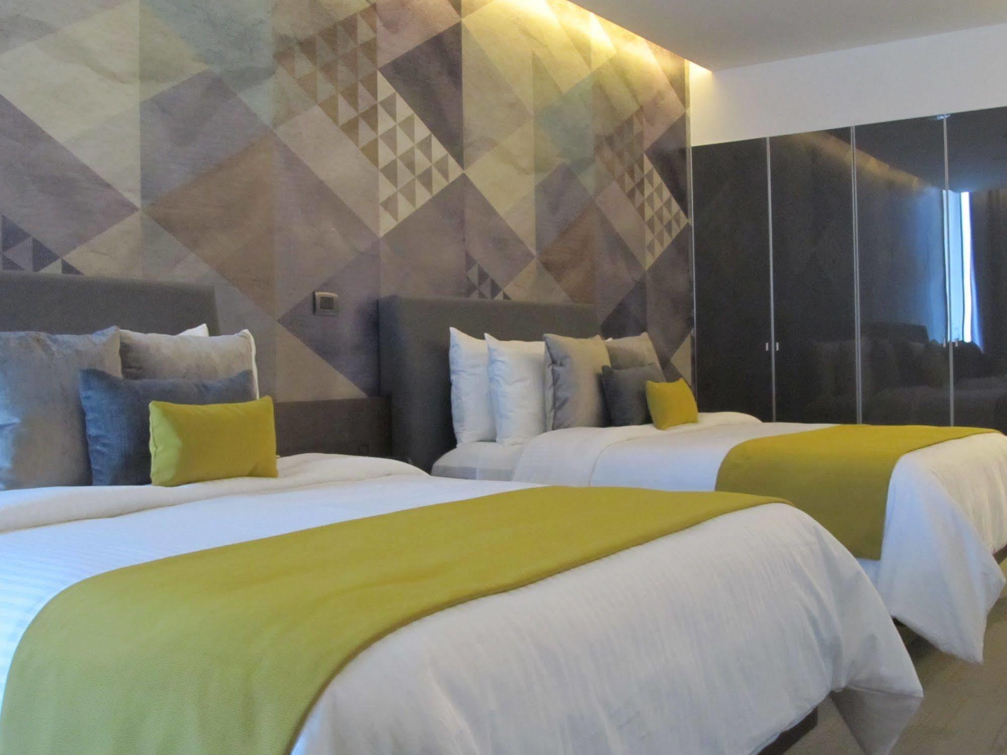 Hotel Belo Grand Морелия Екстериор снимка