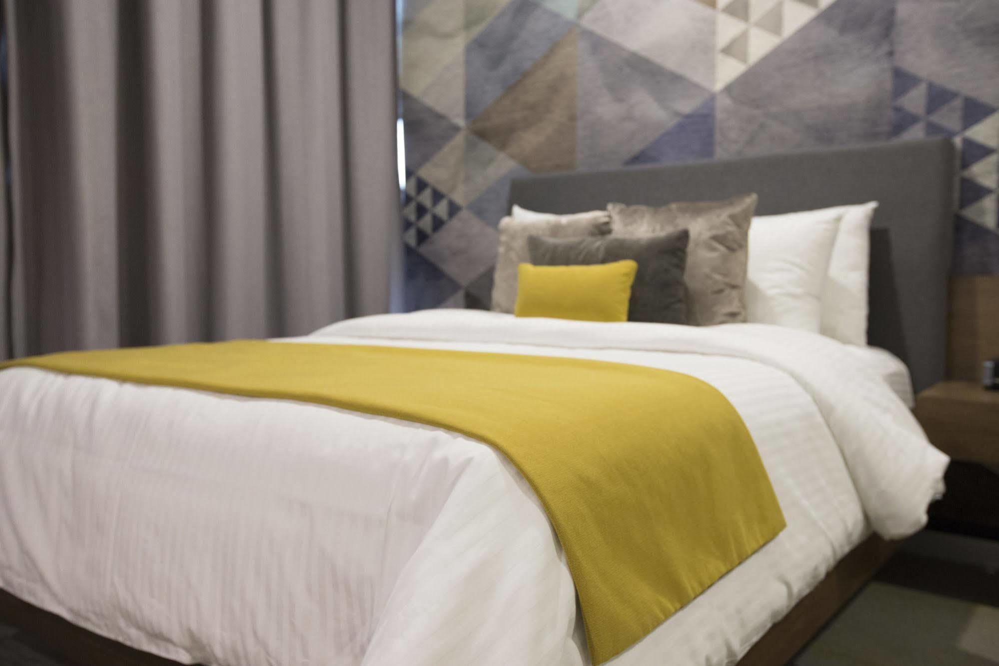 Hotel Belo Grand Морелия Екстериор снимка